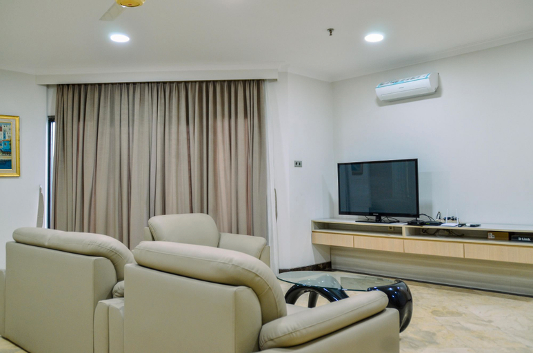 Exterior & Views 2, Fully Furnished with Spacious Design 3BR Penthouse Kondominium Golf Karawaci Apartment By Travelio, Tangerang