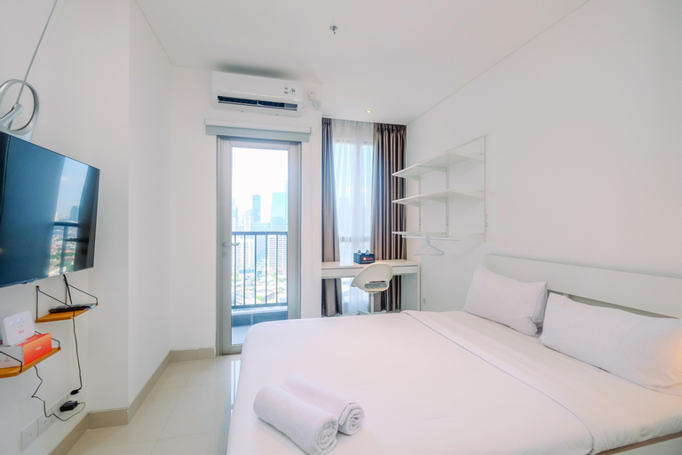 Great Deal Studio Apartment at The Newton Ciputra World 2 By Travelio, South Jakarta