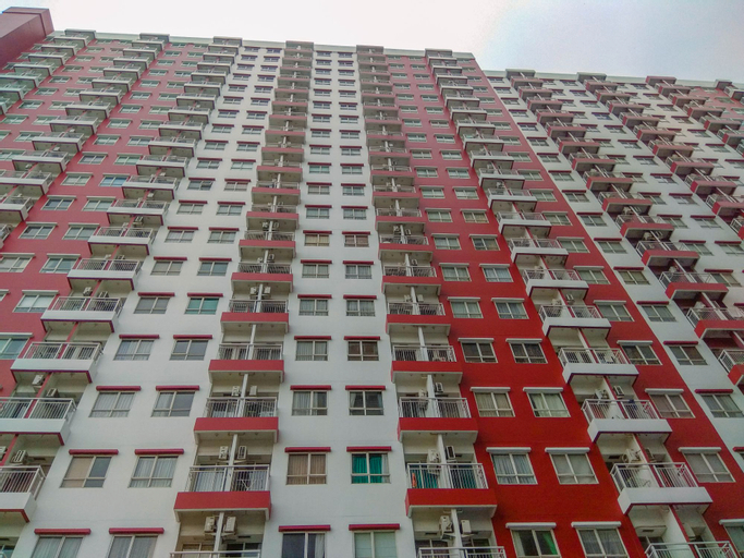 Public Area, Cozy Living Studio Room Taman Melati Margonda Apartment By Travelio, Depok