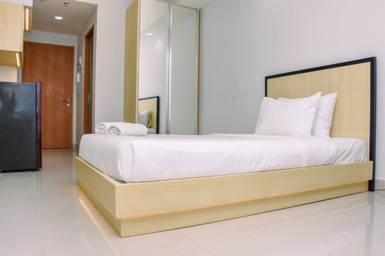 Cozy Studio with Single Bed at Evenciio Margonda Apartment By Travelio, Depok