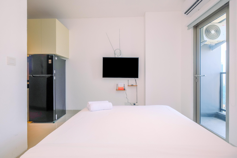 Great Deal Studio Apartment at The Newton Ciputra World 2 By Travelio, South Jakarta