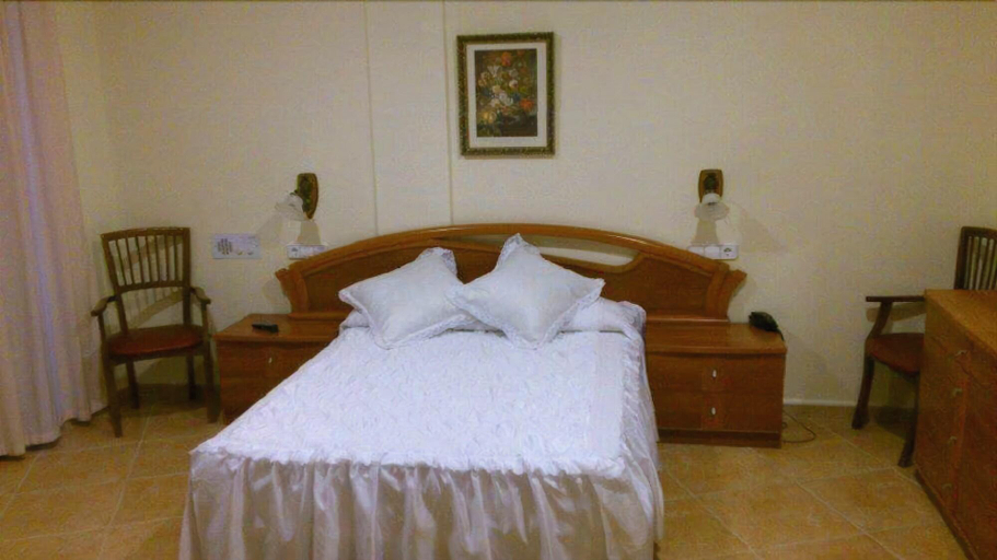 Bedroom 2, Hotel Paloma, Murcia