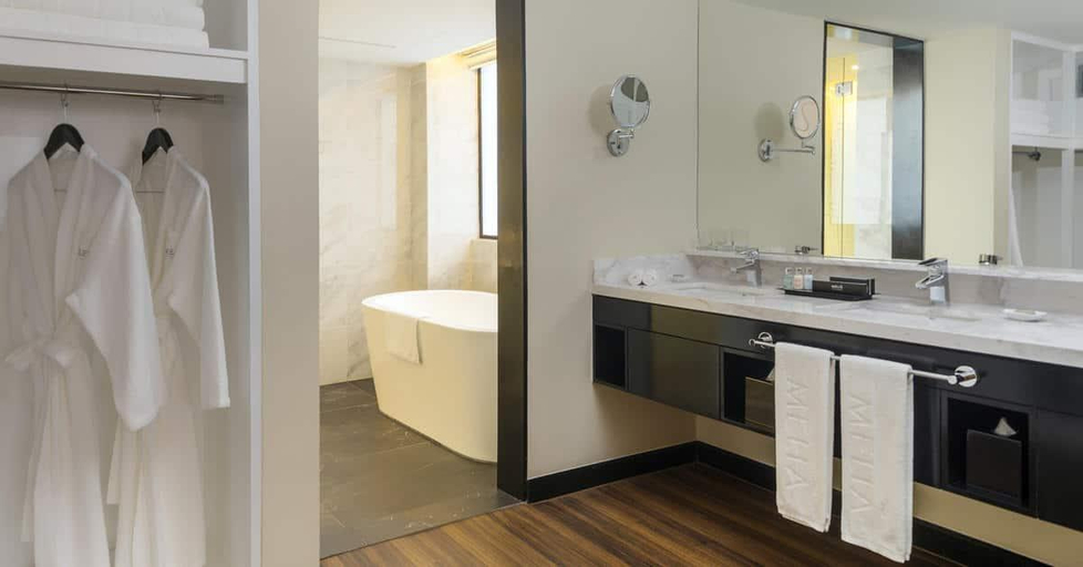 Bedroom 5, Melia Kuala Lumpur, Kuala Lumpur