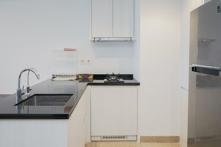 Others 4, Spacious 1BR at Branz Apartment BSD near AEON Mall By Travelio, South Tangerang