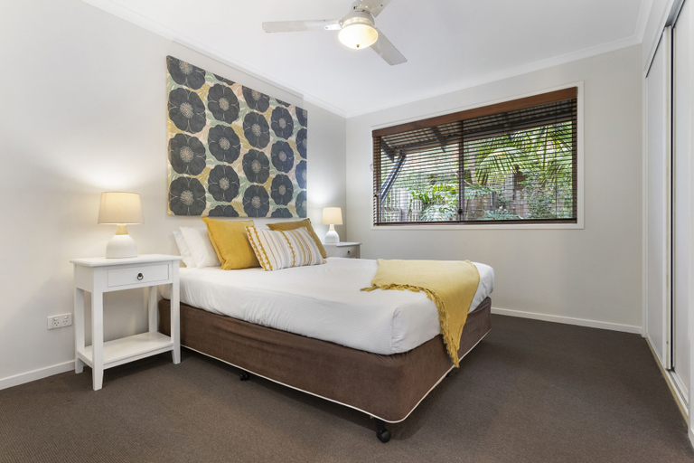 Bedroom 3, Beach House at Tallows - pet-friendly 4 BR retreat, Byron