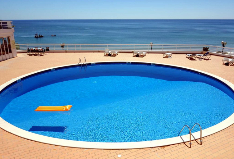 Apartment With one Bedroom in Albufeira, With Wonderful sea View, Shared Pool, Balcony - 500 m From the Beach, Albufeira