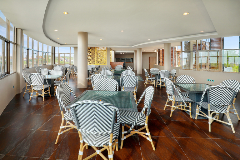 Food & Drinks 5, The Miracle Nusa Dua, Badung
