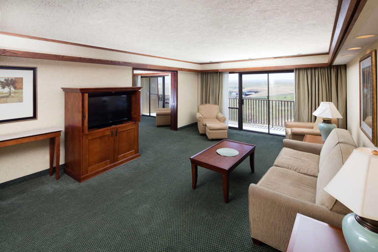 Public Area 2, Red Lion Hotel Pendleton, Umatilla