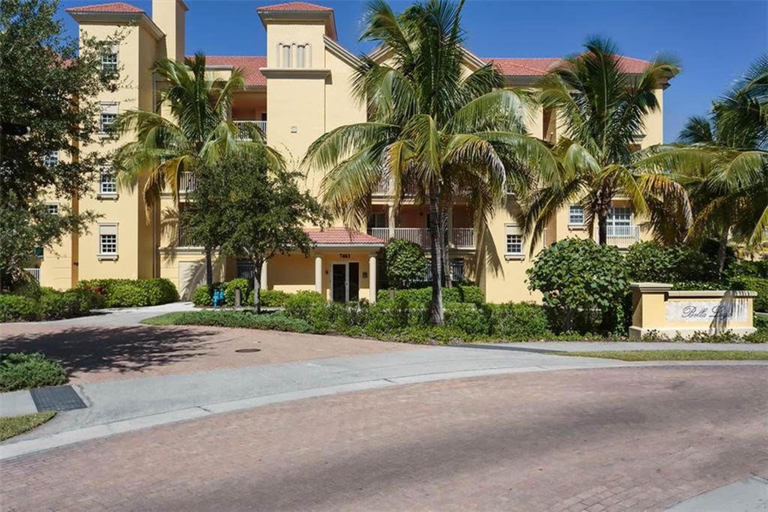 Exterior & Views 1, Bella Lago by Distinctive Beach Rentals, Lee