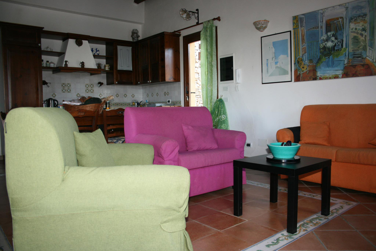 Public Area, Villa Cialoma, Trapani