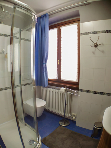 Bathroom 4, La CRI Bed & Breakfast, Trento