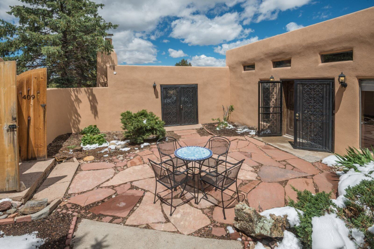 Exterior & Views 2, Apodaca - Spacious East Side Home With Countryside Views, Santa Fe