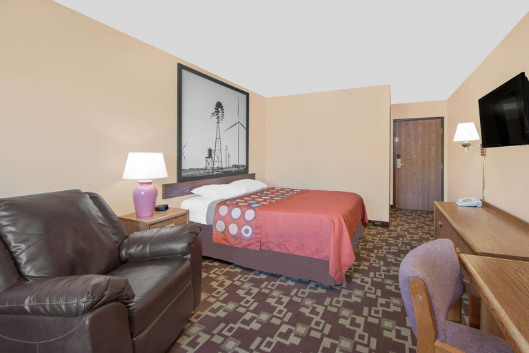 Bedroom 3, Super 8 by Wyndham Dalhart, Dallam