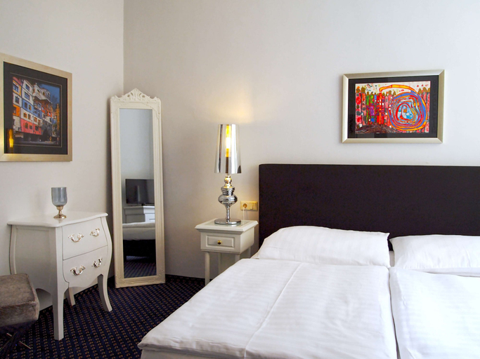 Bedroom 3, Ana Adlon, Wien