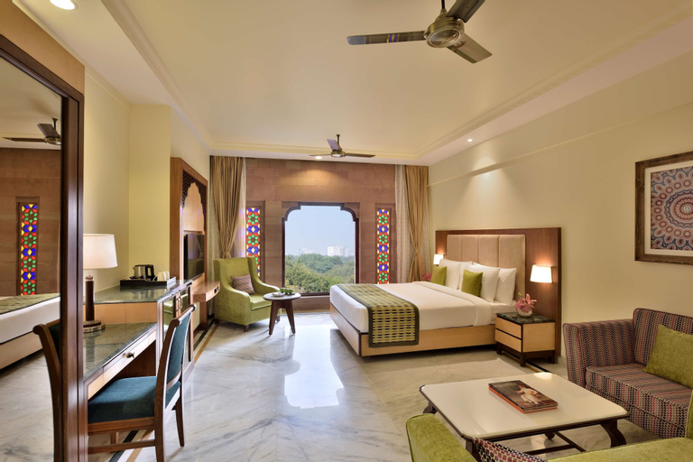 Bedroom 13