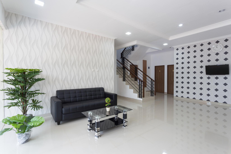 Public Area, RedDoorz Plus @ Boulevard Residence BSD, South Tangerang