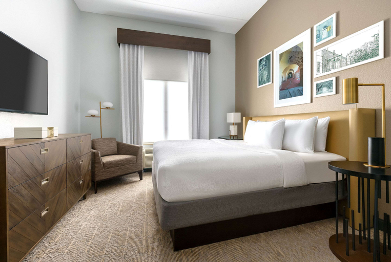 Bedroom 17