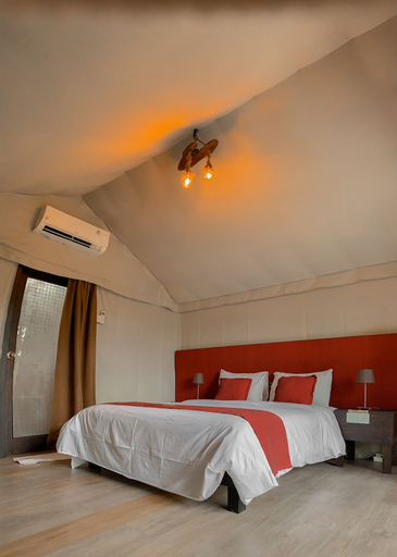 D'Bamboo Kamp Desa Wisata Ekang, Bintan Regency