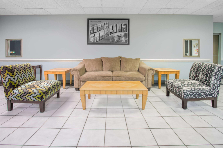 Public Area 2, Super 8 by Wyndham Dunn, Harnett