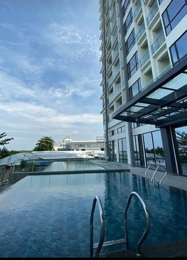 Three bedrooms apartments with sea view, Batam