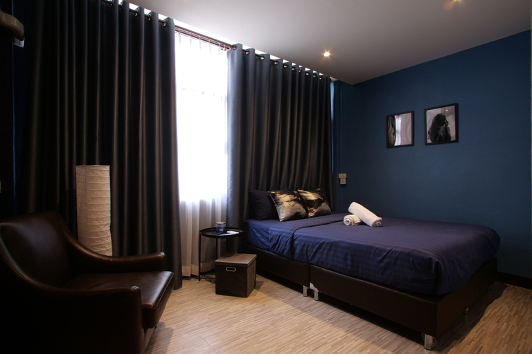 Sport & Beauty 5, Sleep With Me Bangkok - BTS Phra Khanong, Khlong Toey