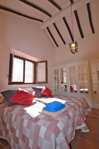 Bedroom 3, VILLA EL MOLINO Menyber, Málaga