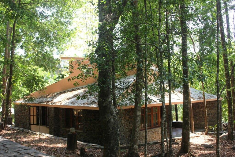 Idyllic Bungalow in Mala Village, Udupi