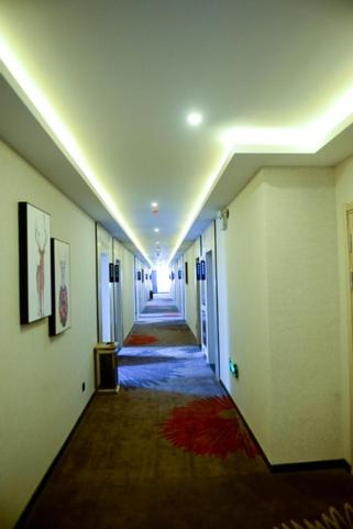 Thank Inn Plus Hotel Anhui Chuzhou Tianchang New Passenger Transportation Center, Chuzhou