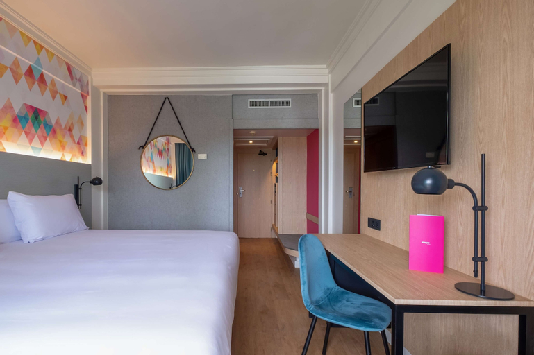 Bedroom 29