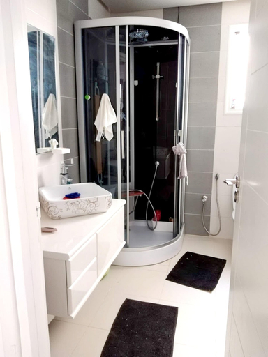 Bathroom, Comfortable Apartment with Sea View – Hergla – 75 m², Hergla