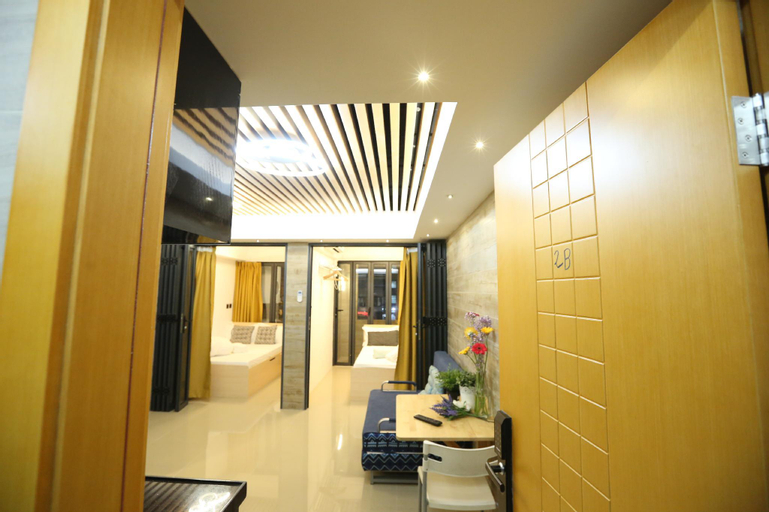 T2B -2 Bedrooms  open area/ open kitchen,2 Balcony, Kowloon