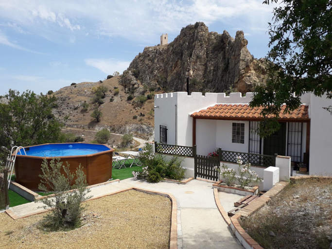 2 Bedroom Cottage with private pool and garden, Almería