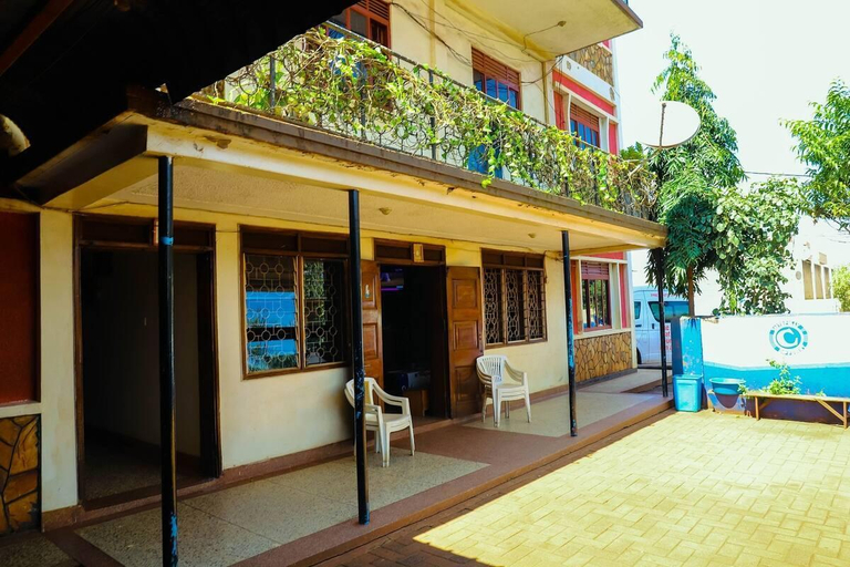 Others 4, Bellevue Hotel, Jinja