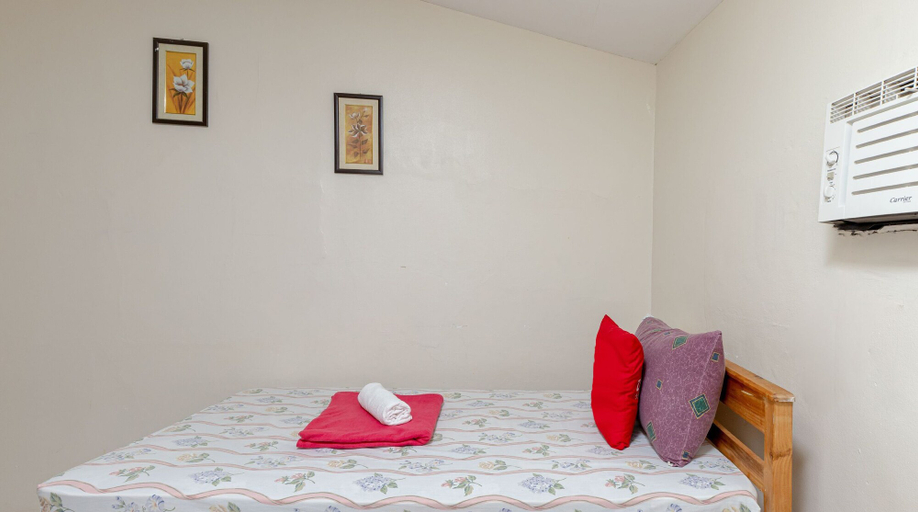 Bedroom 3, Crisfil's Lodge, Dumaguete City