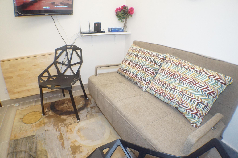 Others 3, Downtown Kowloon Sleeps 10ppl MTR downstairs! K9, Kowloon