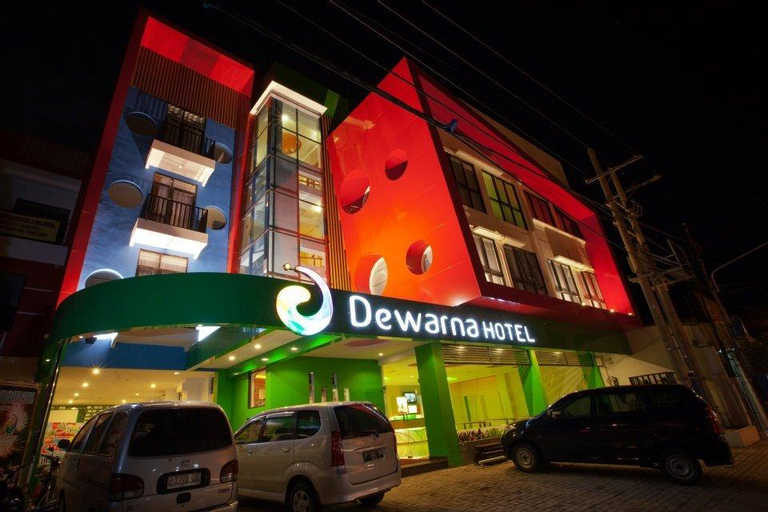 Dewarna Hotel Arifin, Malang