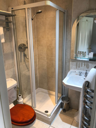 Bathroom 4, Mytton and Mermaid - Brunning and Price, Shropshire