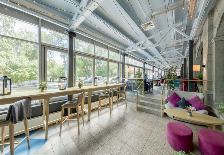Food & Drinks 5, Nesterov Plaza, Ufimskiy rayon