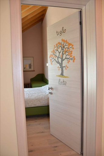 Bedroom 2, Malga Zebari, Verona