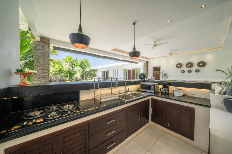 Others 5, Elegant 3BR Villa Tira in Central Seminyak, Badung