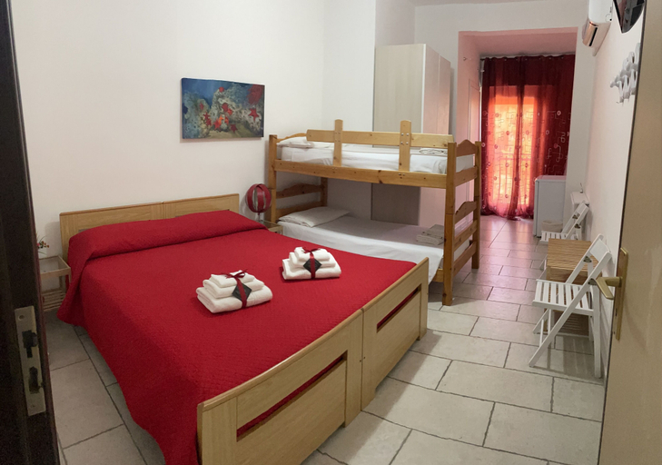 Bedroom 4, B&B Franziska Mare, Taranto