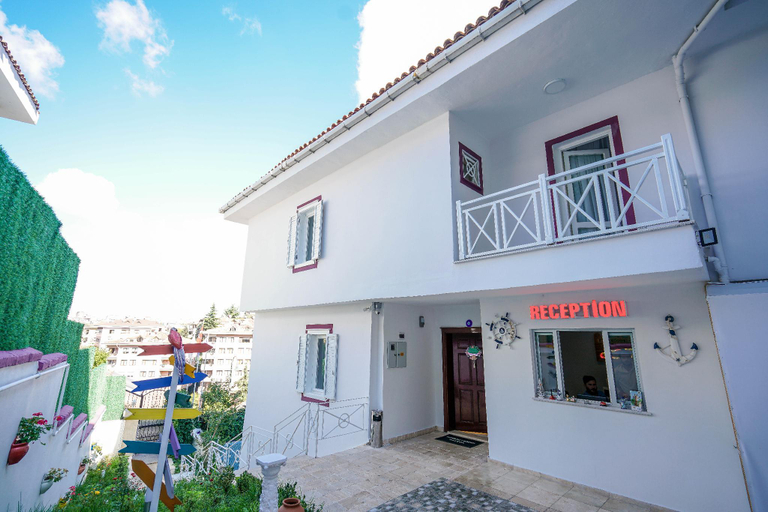 Exterior & Views 1, Robin Hood Hotel, Beykoz