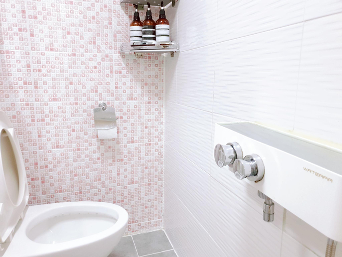 NEW#3min Hongdae stn.2Room 3Qbed. max 6people., Mapo