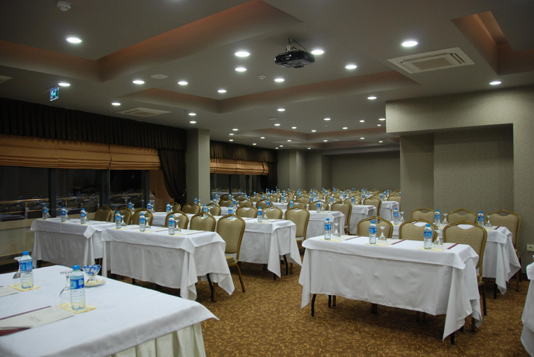 Food & Drinks 5, Volley Hotel İzmir, Konak