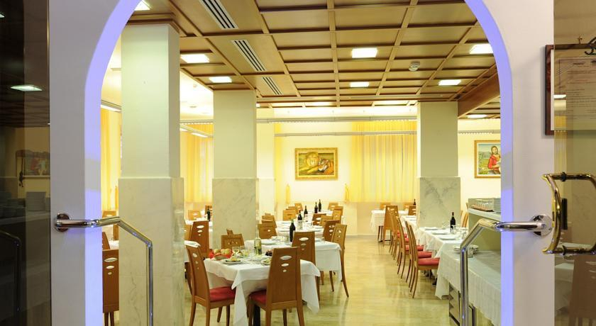 Hotel Adler, Savona
