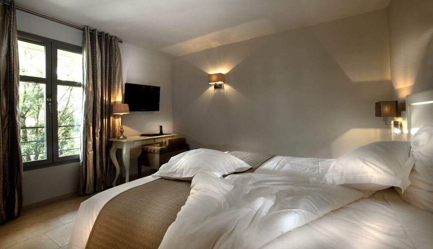 Bedroom 2, Les Mas du Grand Vallon, Alpes-Maritimes