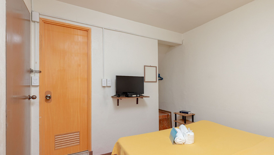 Bedroom 5, Crisfil's Lodge, Dumaguete City