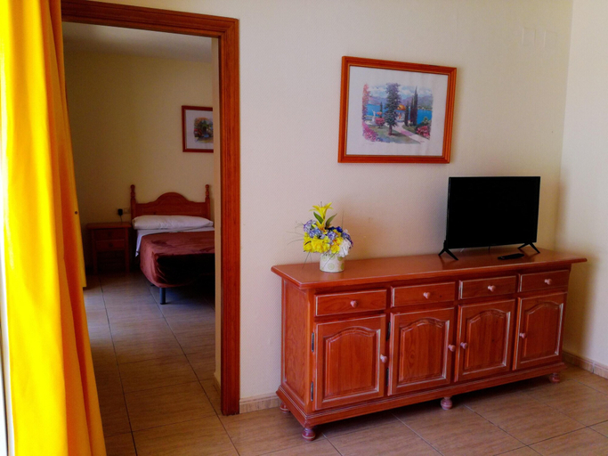 Public Area, Cozy apartment in Costa del Silencio 55 m² with pool, Santa Cruz de Tenerife
