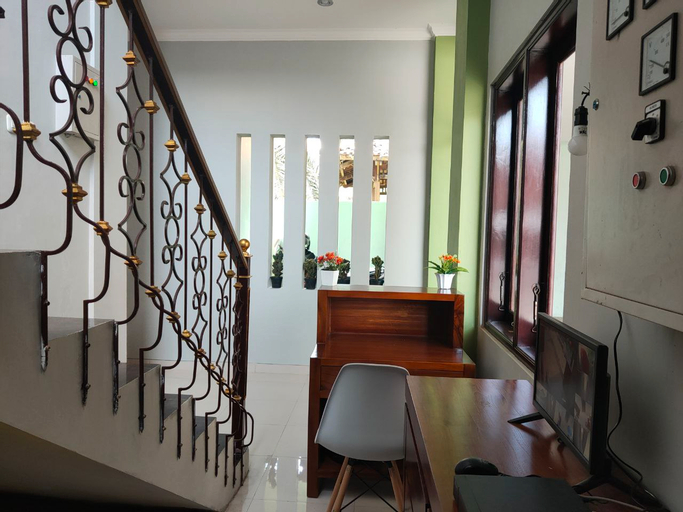 Others, Ati Tentrem Guesthouse, Jember
