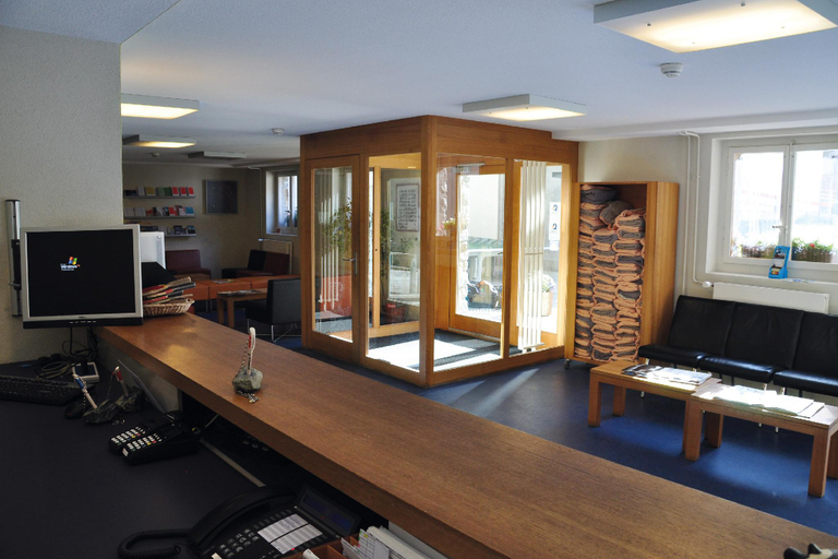 Public Area 3, Youth Hostel Zermatt, Visp